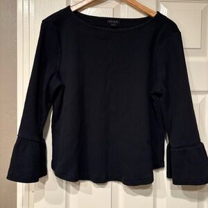 ANN TAYLOR Balck Ribbed Bell Sleeve Top Size XL Cropped Shirt Business Office